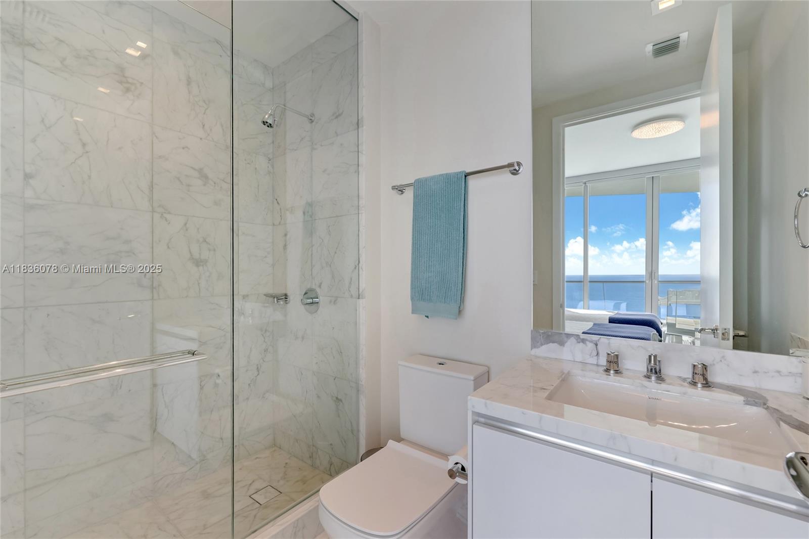 image Jade Signature20