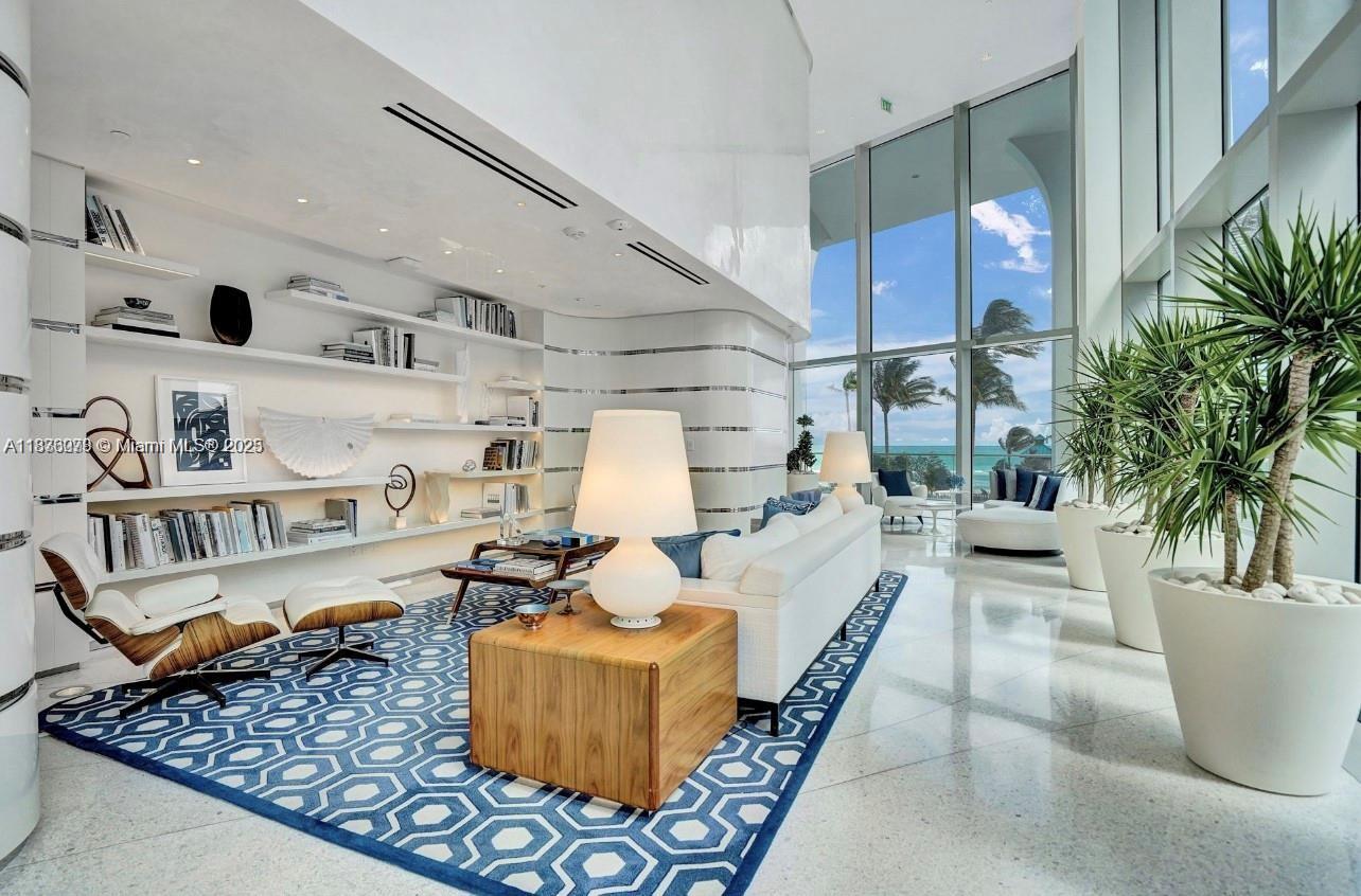 image Jade Signature33
