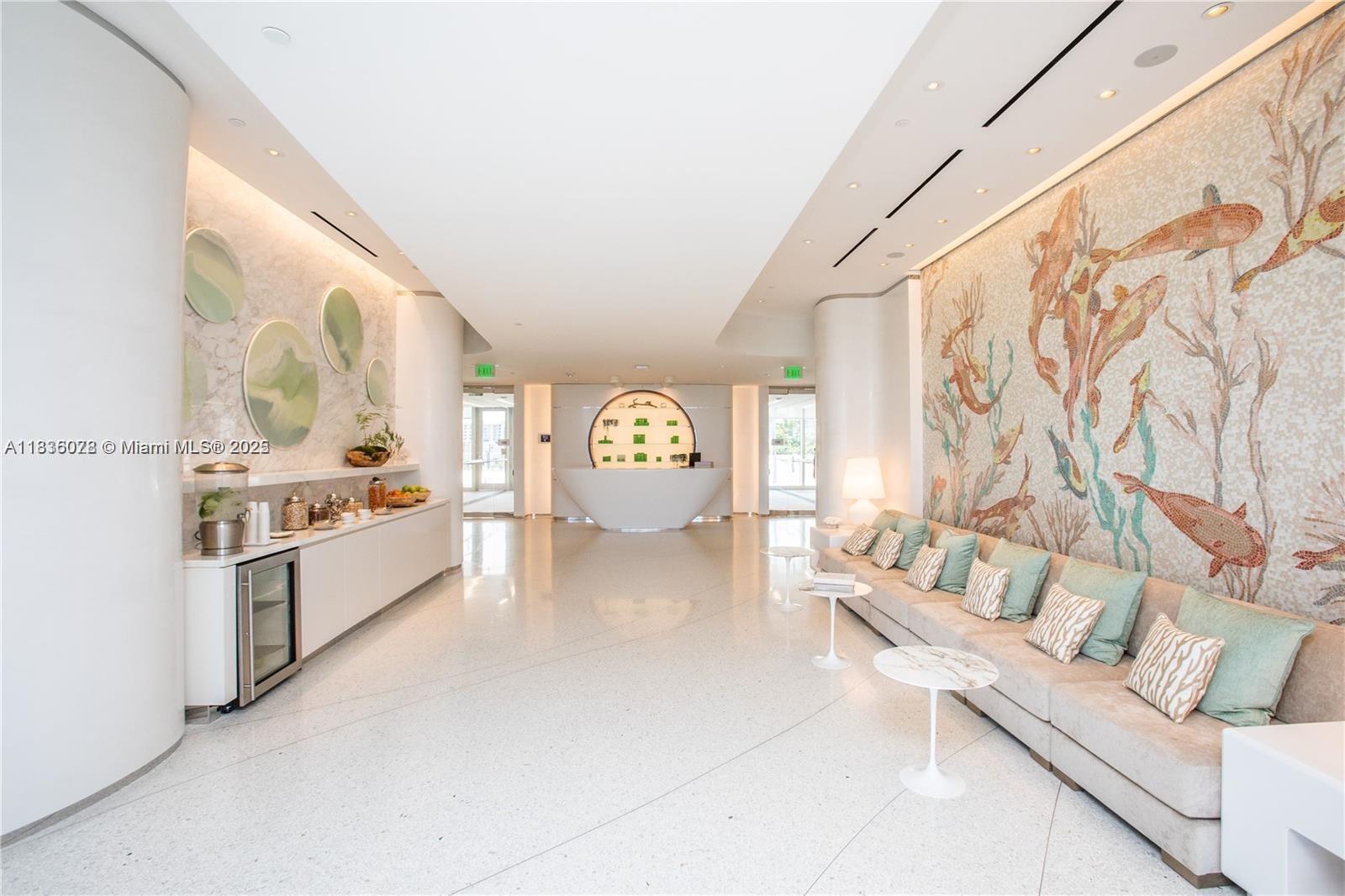 image Jade Signature35