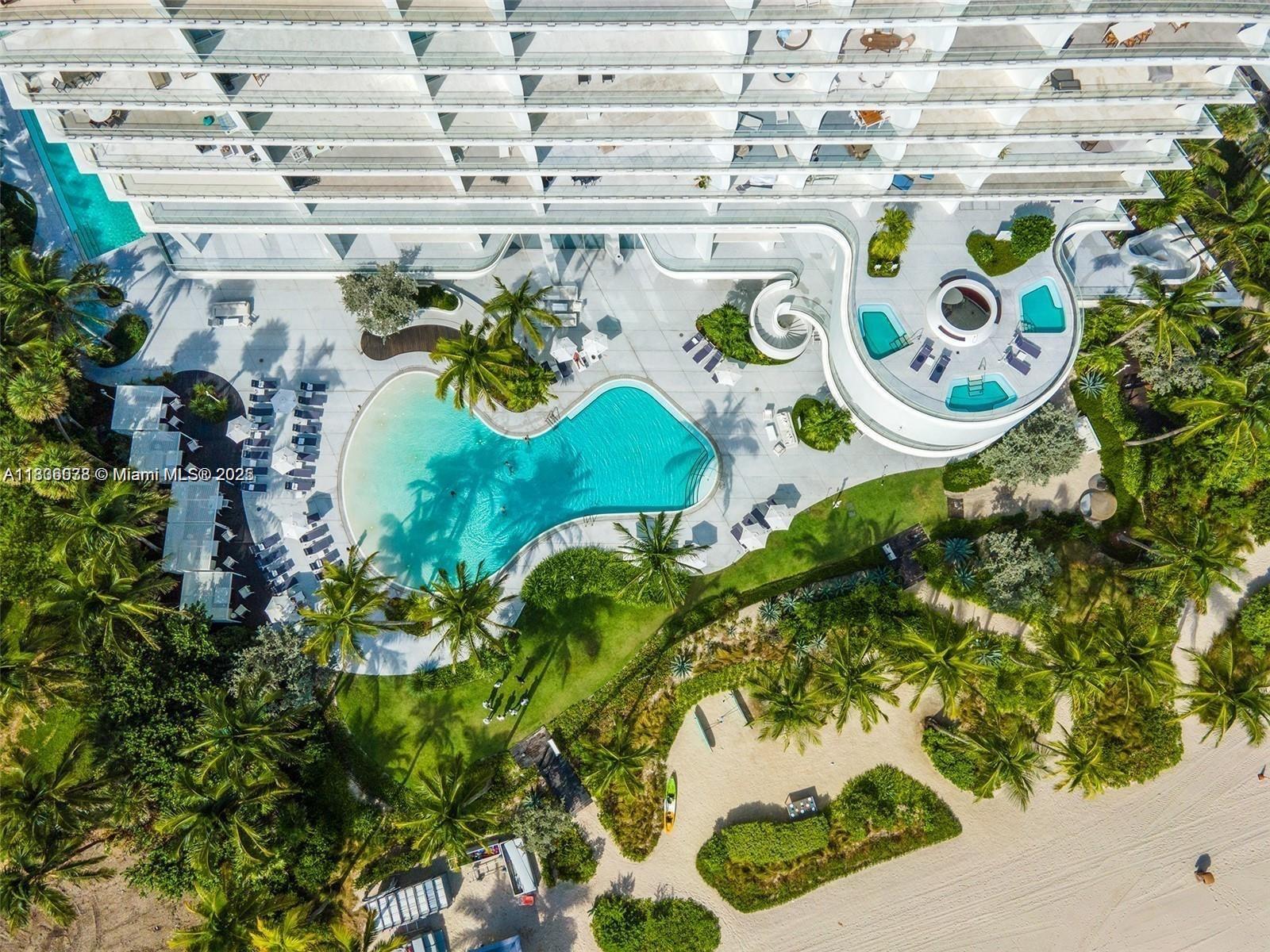 image Jade Signature44