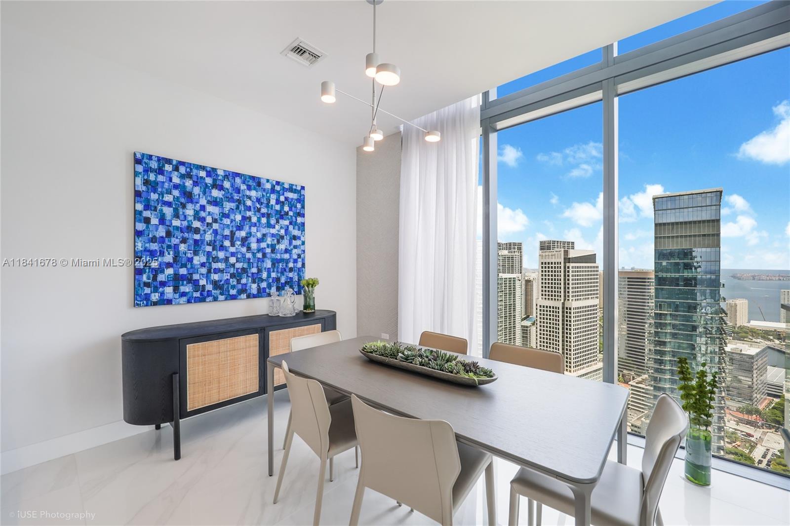 image Rise Brickell City Centr11