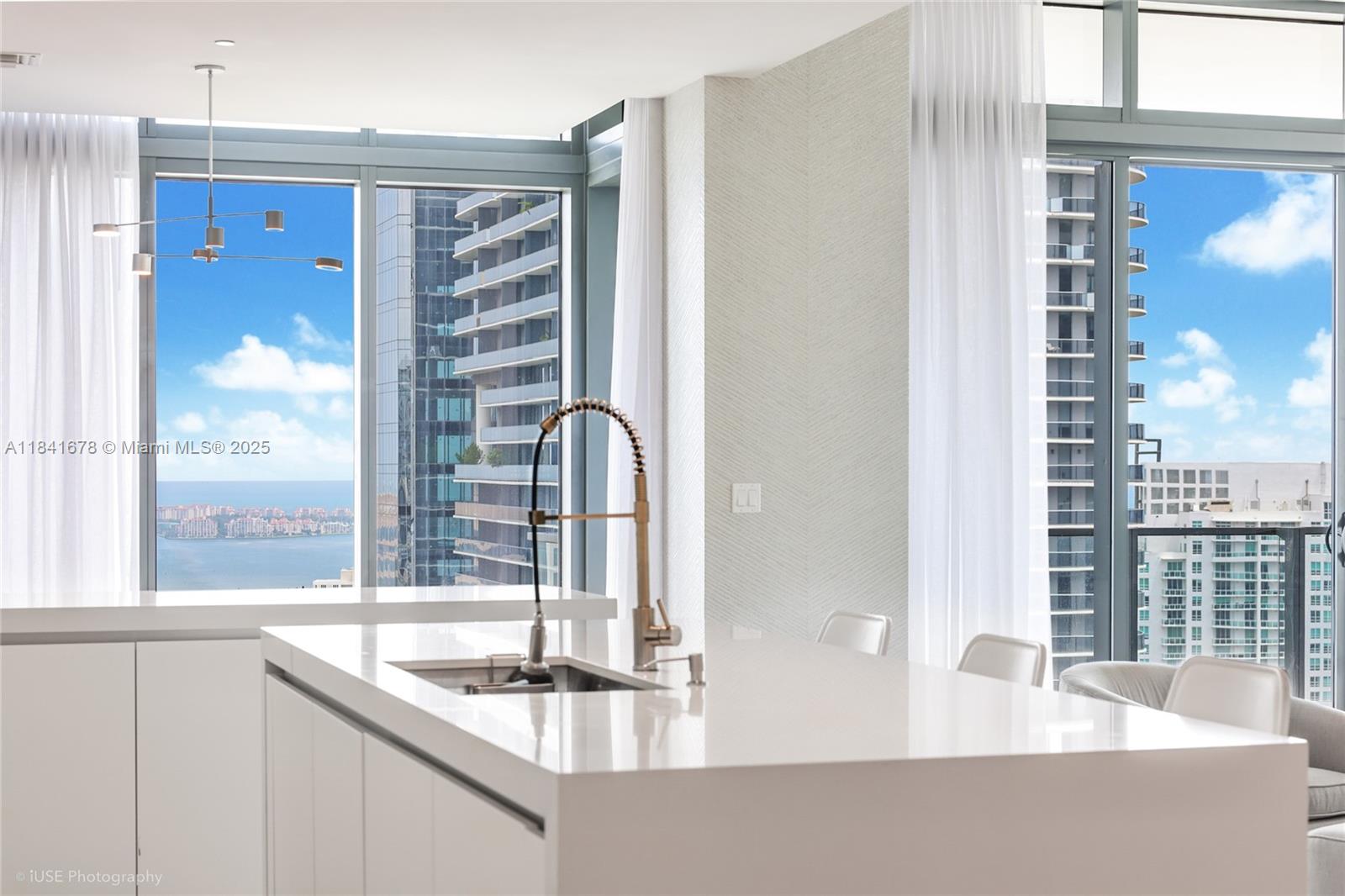 image Rise Brickell City Centr12