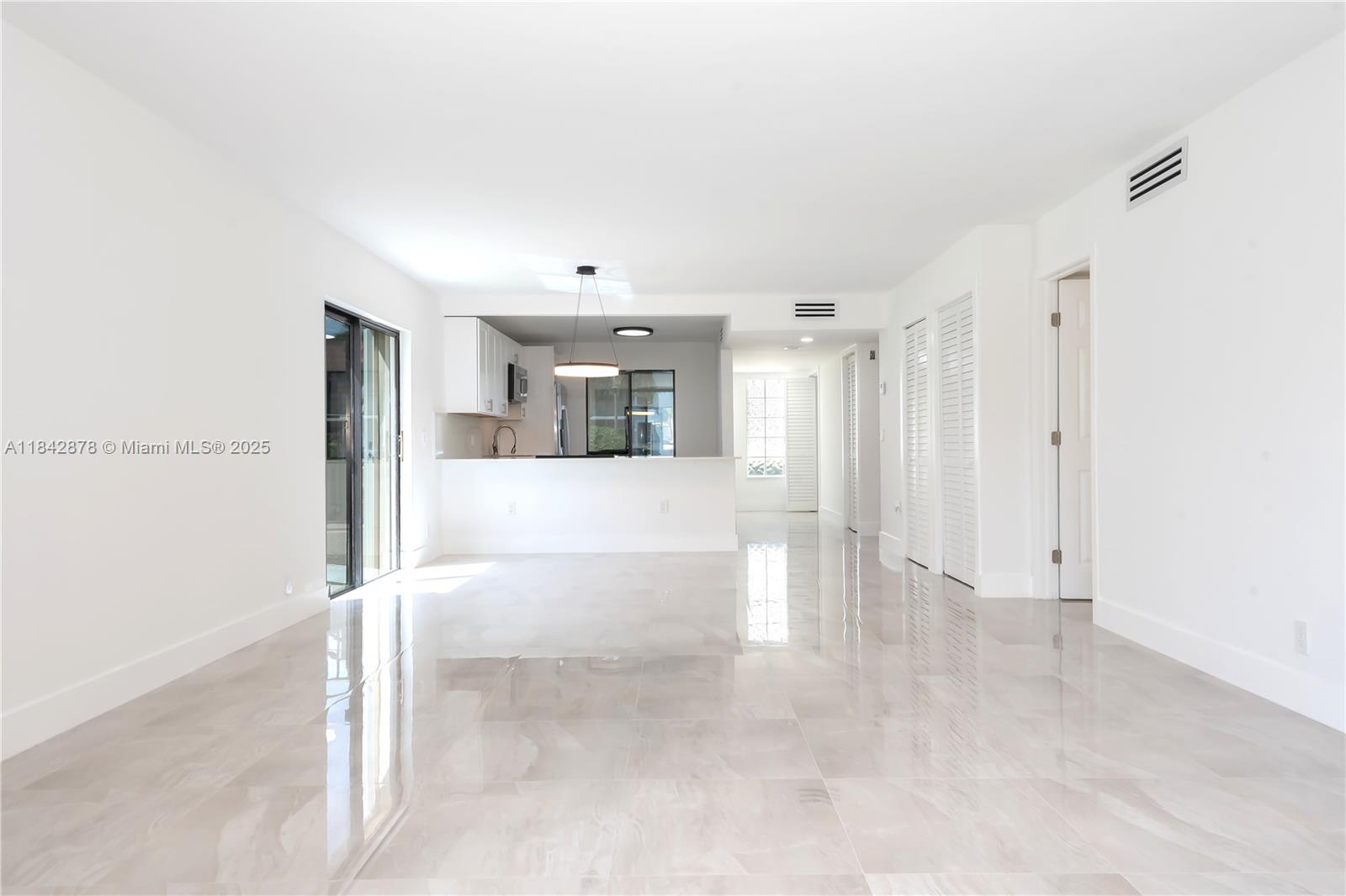 16461 Blatt Blvd #104 Weston, FL 33326