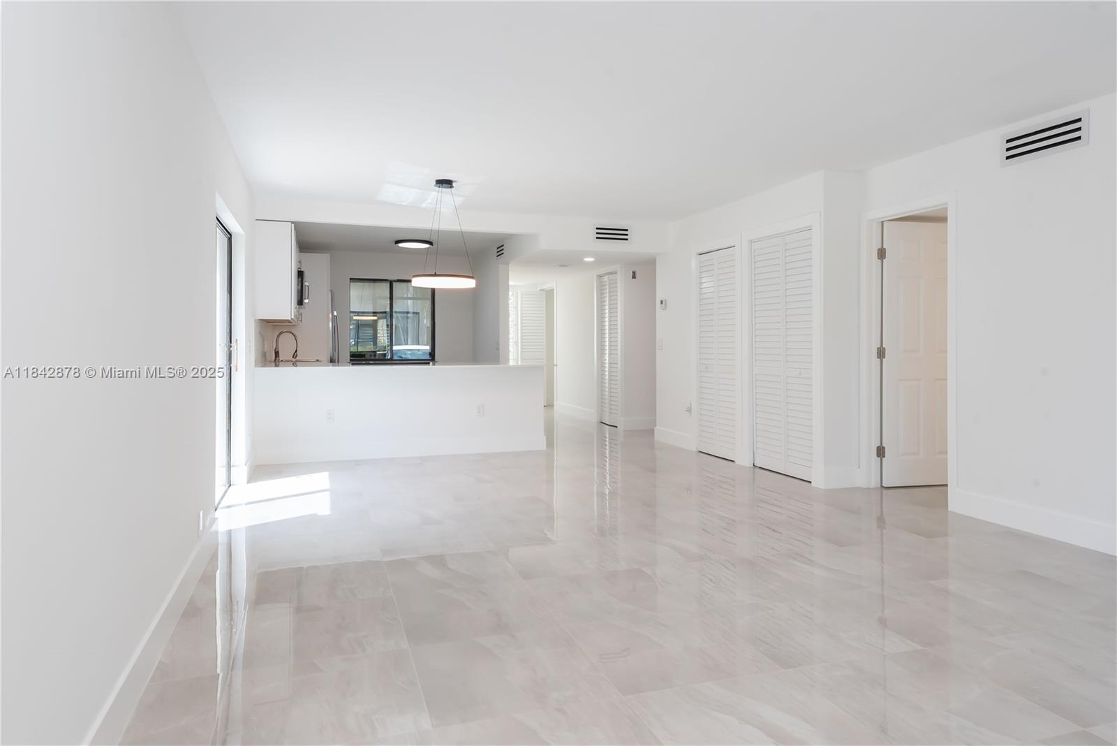 16461 Blatt Blvd #104 Weston, FL 33326