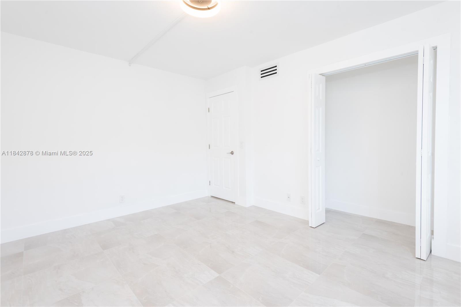 16461 Blatt Blvd #104 Weston, FL 33326