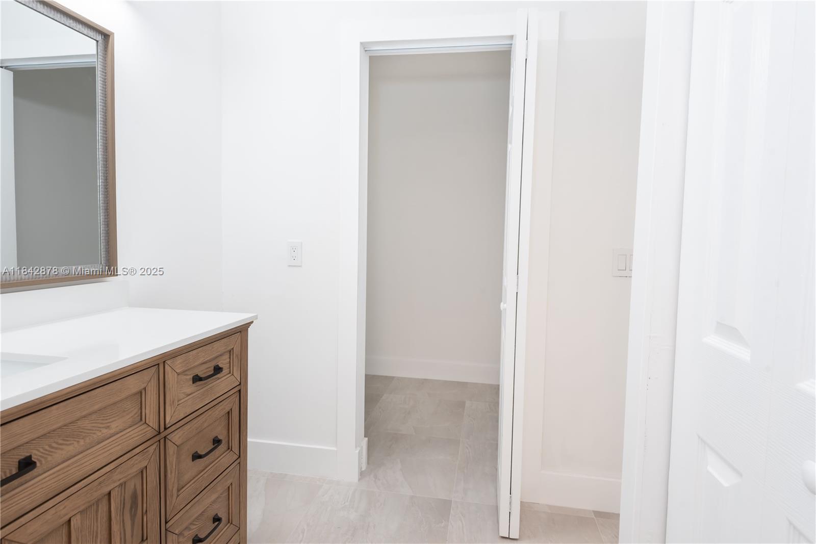 16461 Blatt Blvd #104 Weston, FL 33326