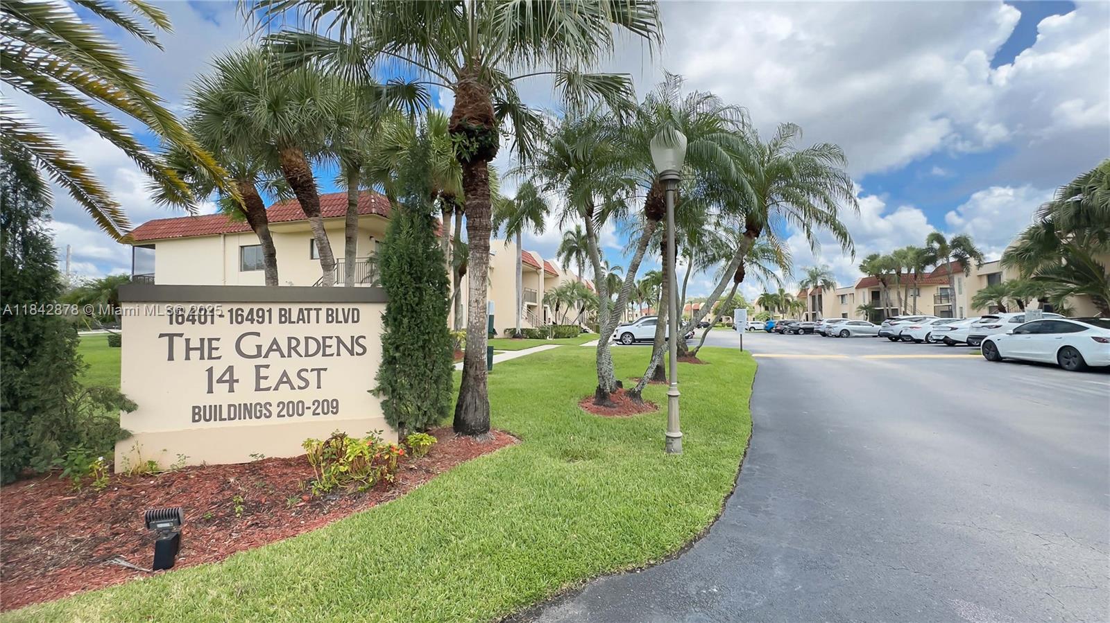 16461 Blatt Blvd #104 Weston, FL 33326