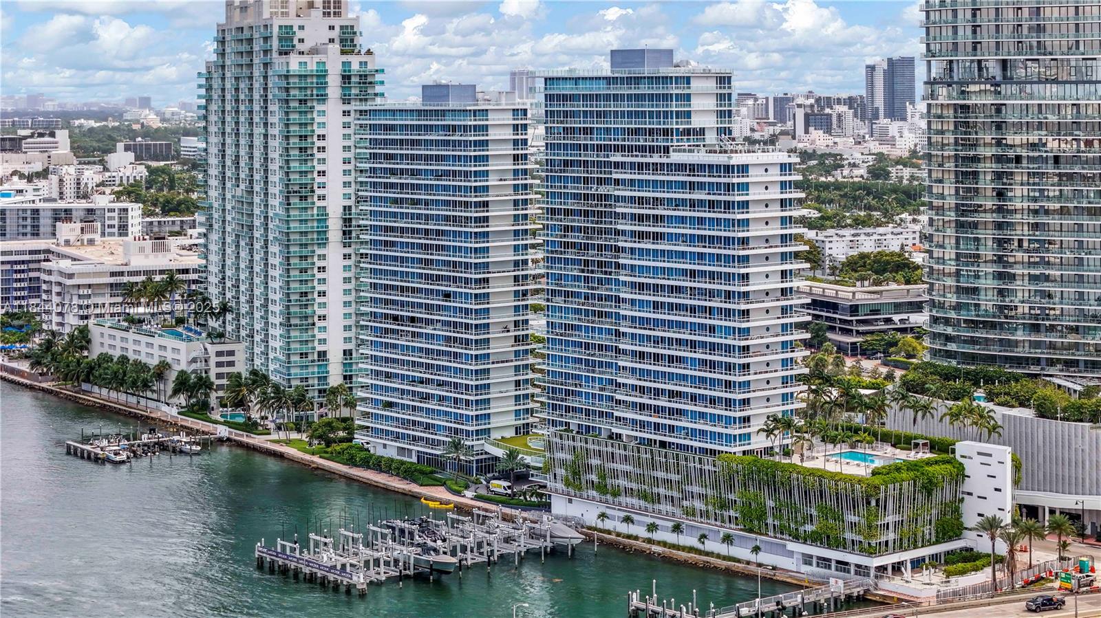 520 West Ave #1105