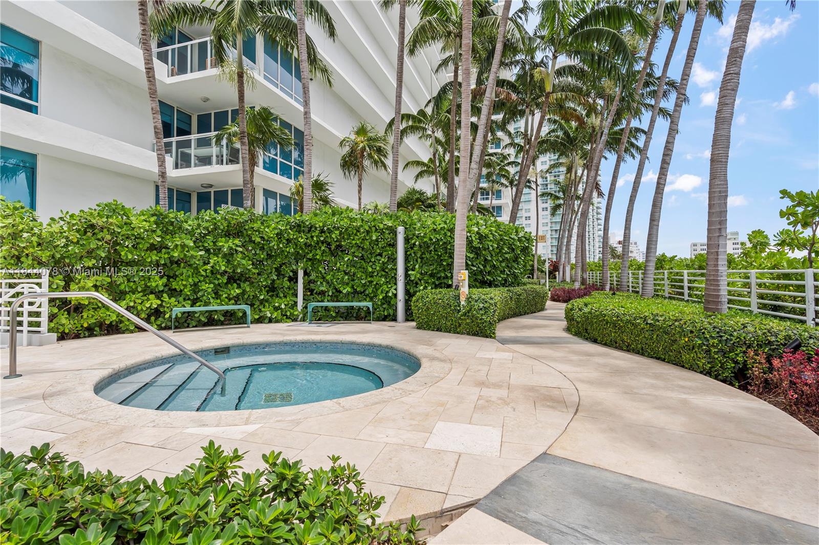 image The Bentley Bay43