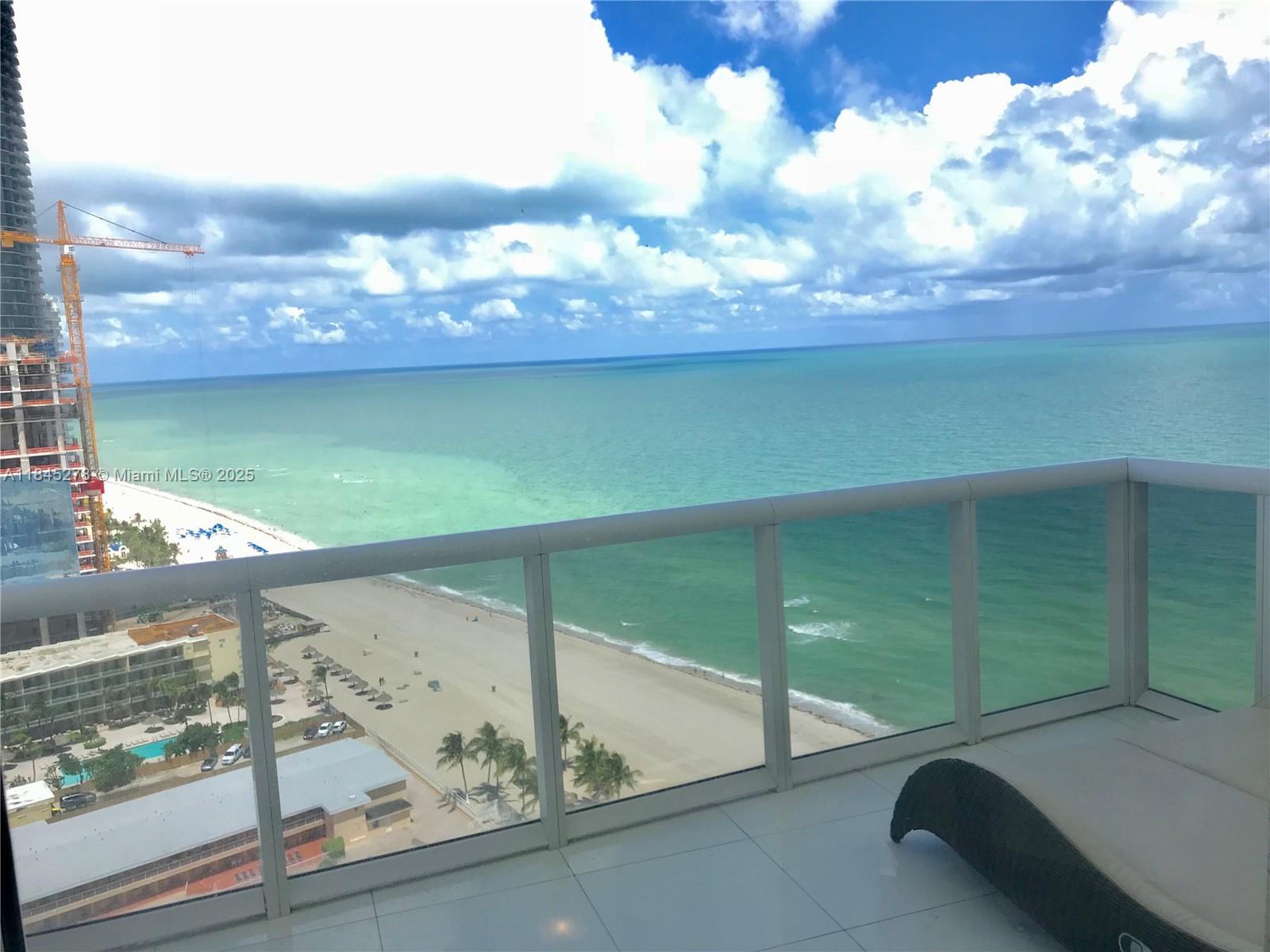18201 Collins Ave #3302