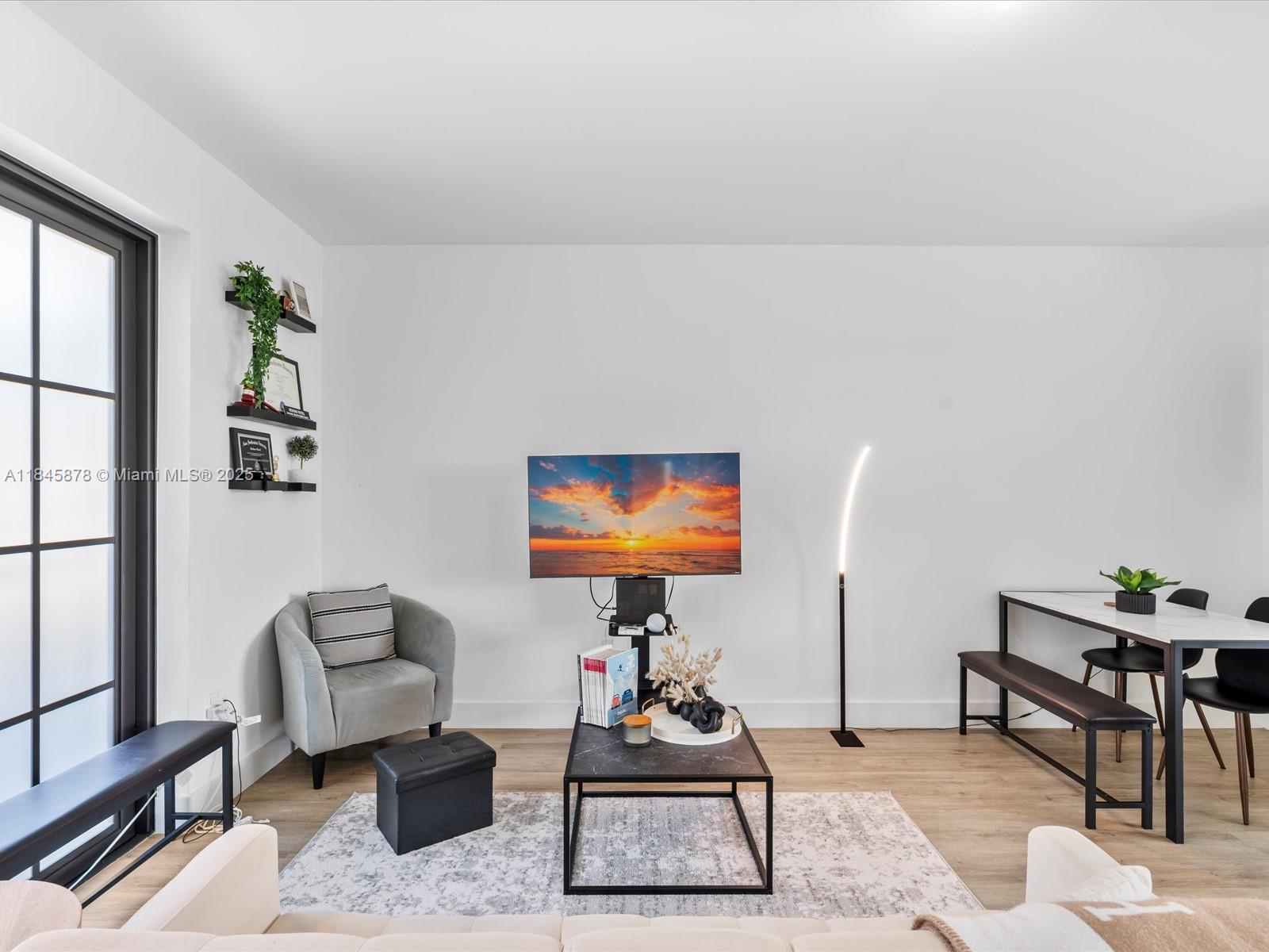 4100 SW 64th Ave #301 Davie, FL 33314