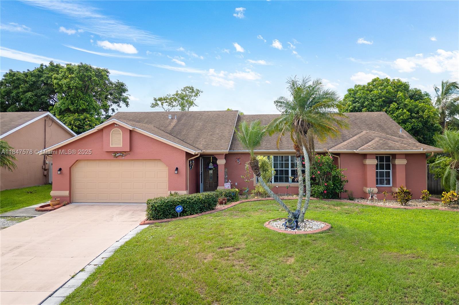 652 SW Prado Ave