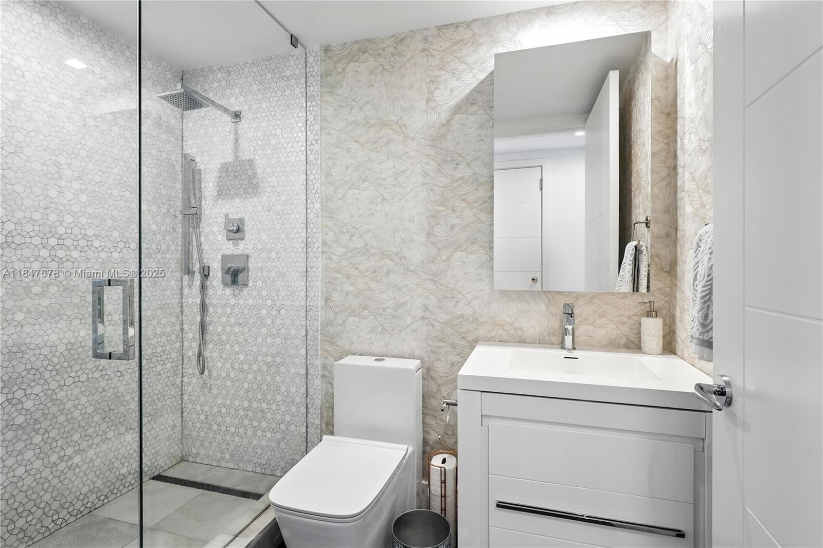 1435 Brickell Ave #3512 Miami, FL 33131