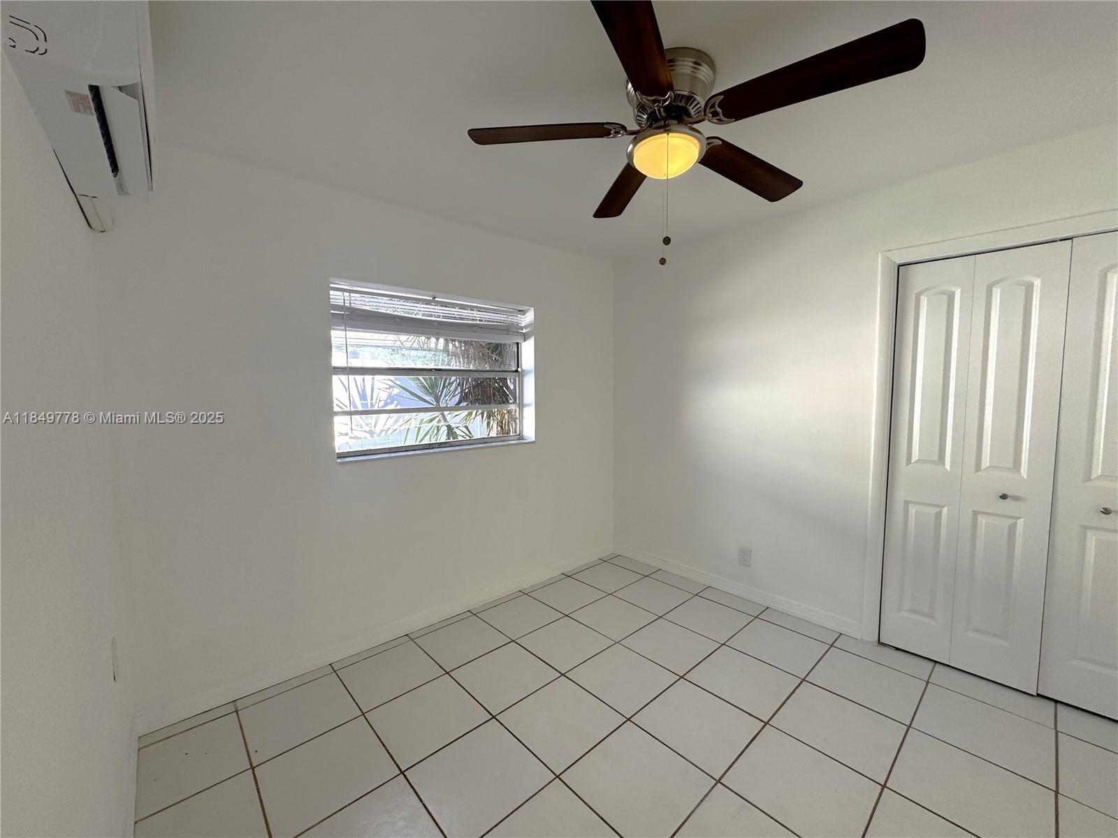 6650 Douglas St Hollywood, FL 33024