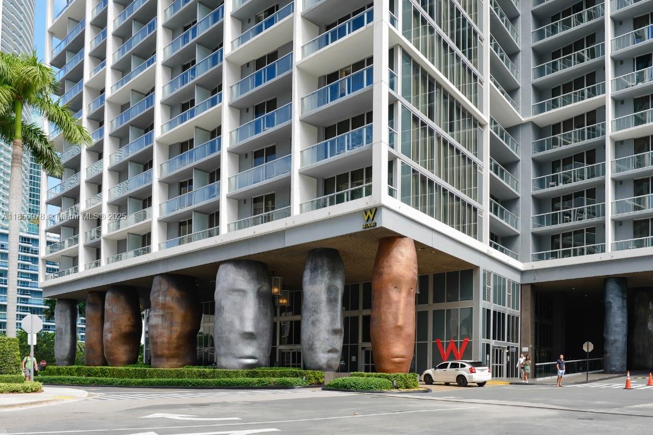 485 Brickell Ave #1607