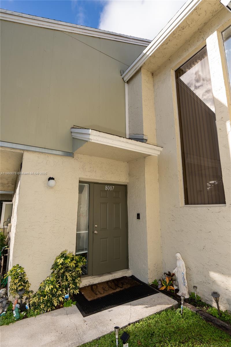 8007 Lagos De Campo Blvd #K-4
