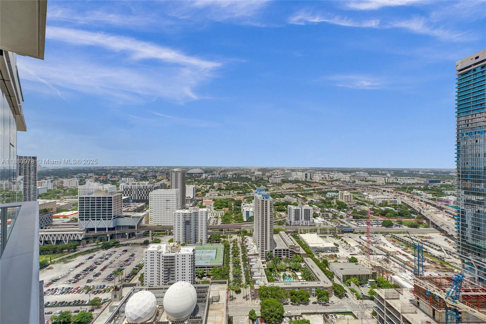 image Paramount Miami Worldcent17