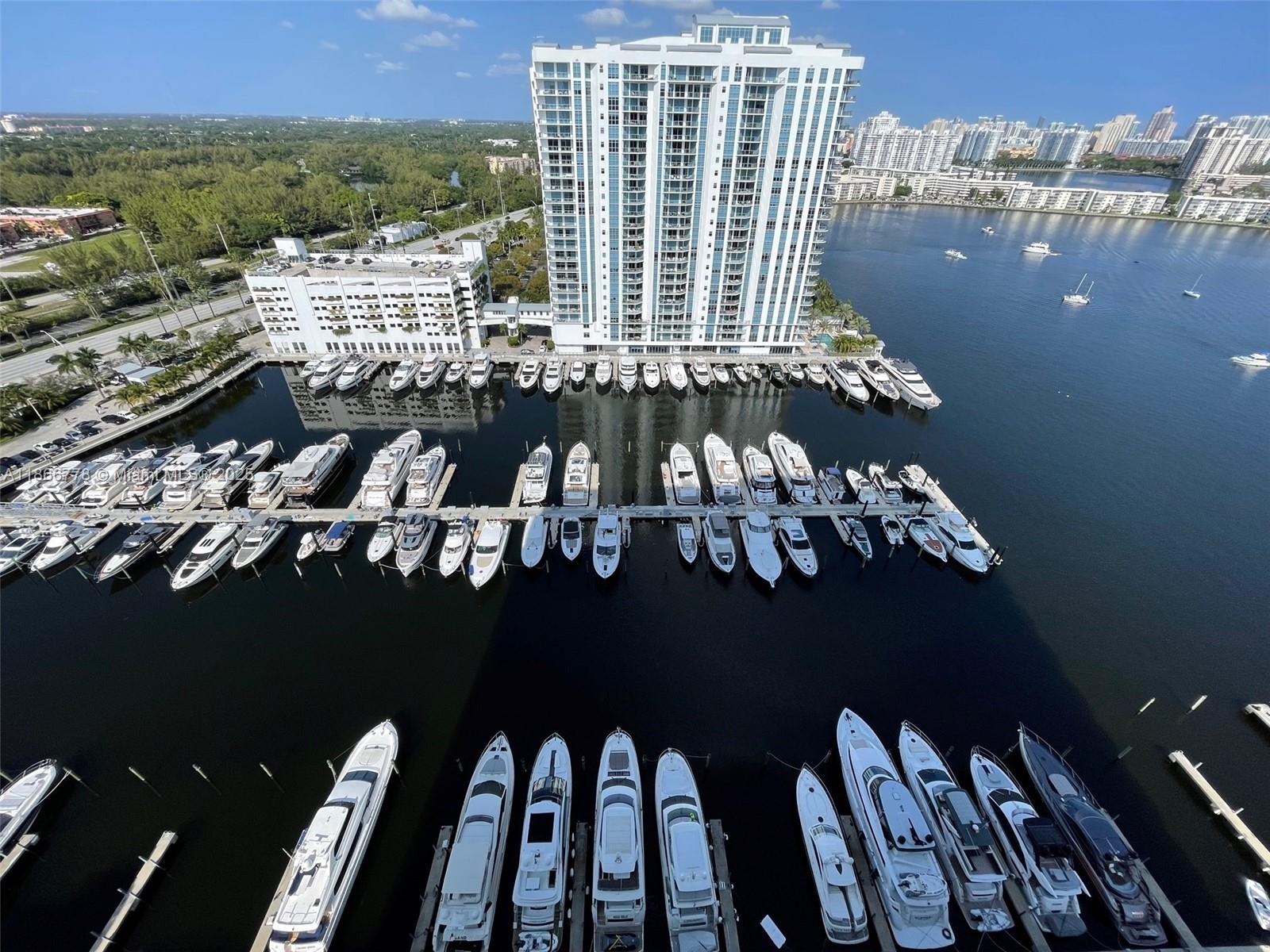 17211 Biscayne Blvd Bs-27th