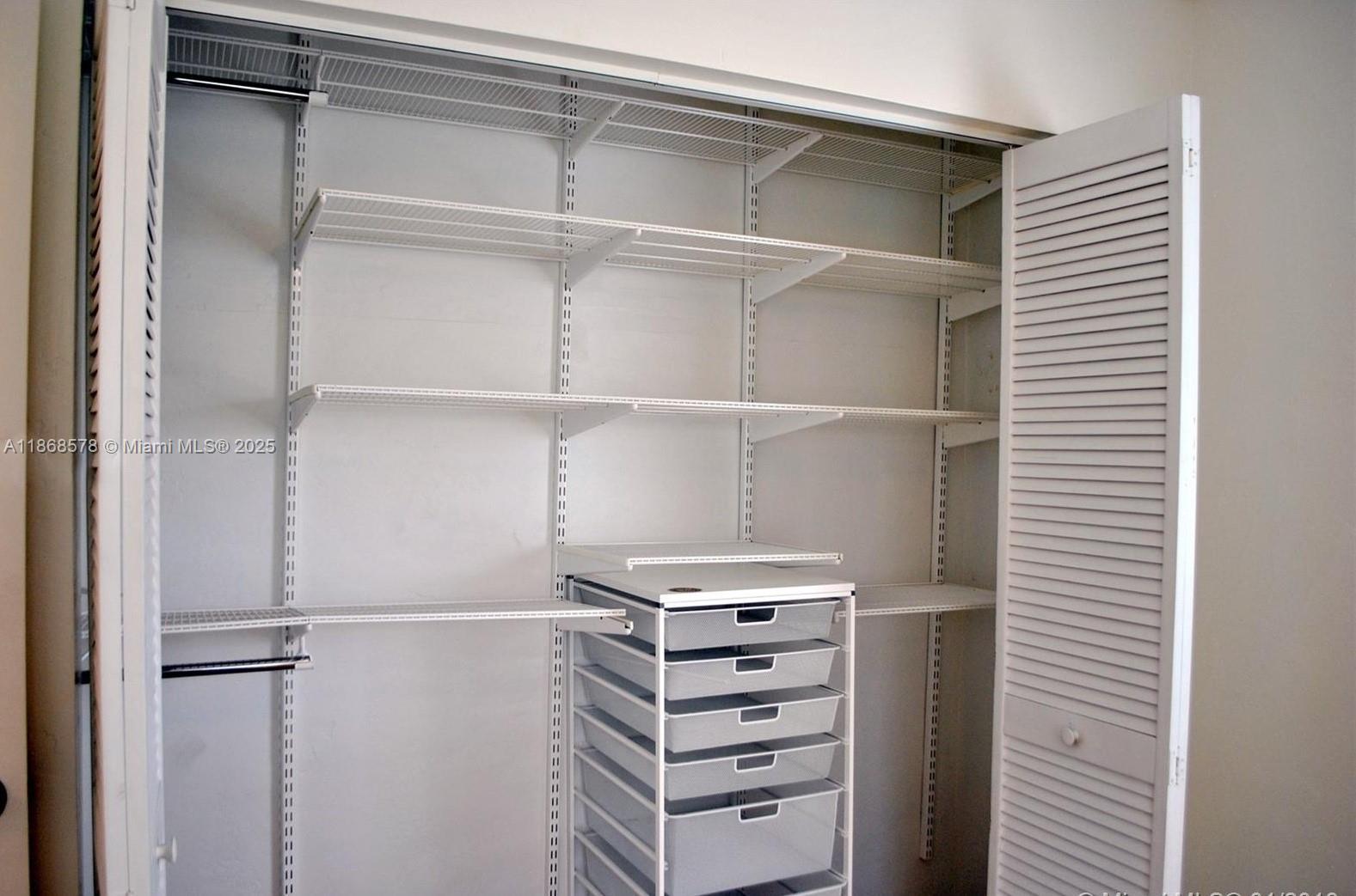 7620 SW 56th Ave #4 Miami, FL 33143