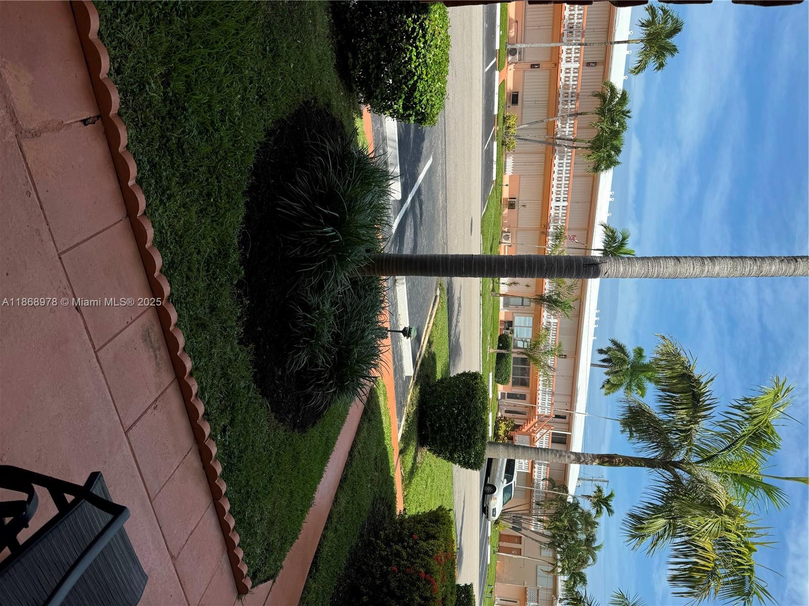 900 SW 11th Ave #8C