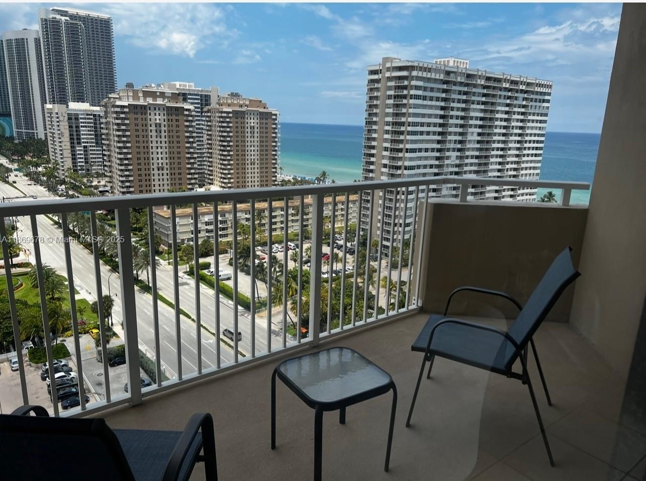 1985 S Ocean Dr #17M