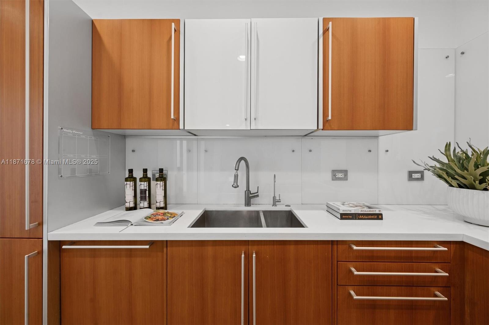 211 Water Way Miami Beach, FL 33141