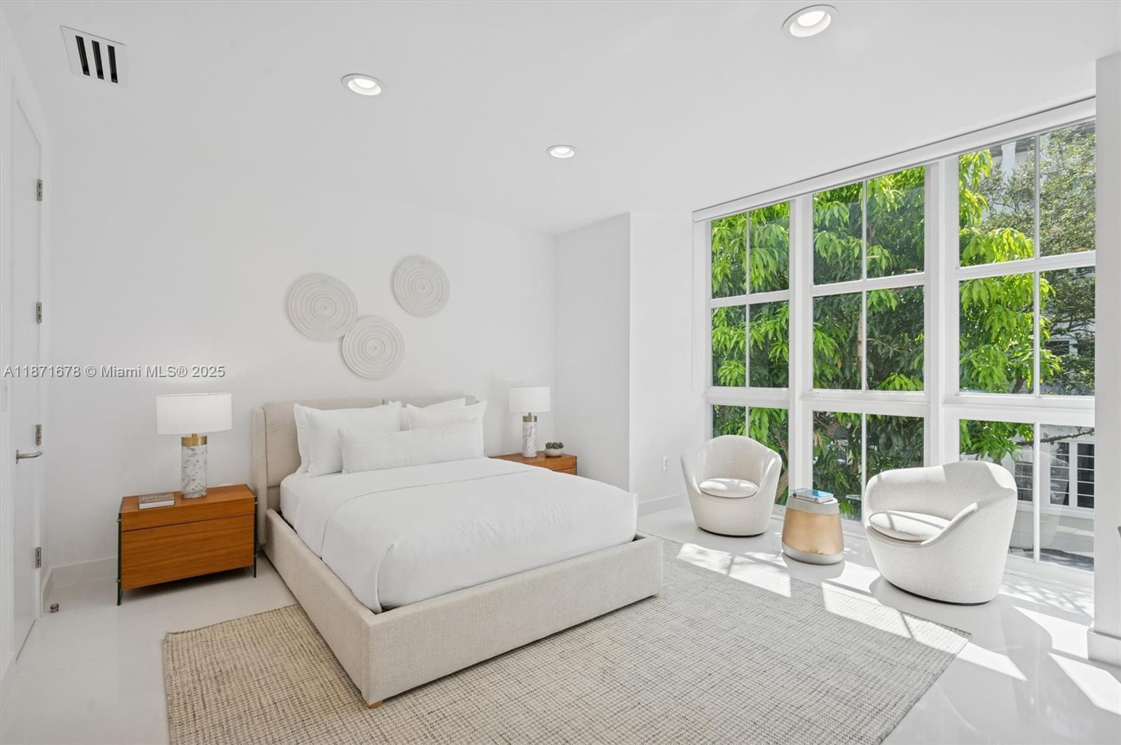 211 Water Way Miami Beach, FL 33141