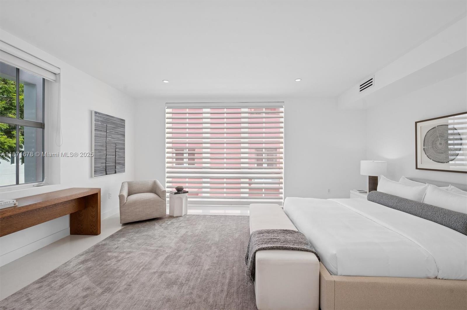 211 Water Way Miami Beach, FL 33141