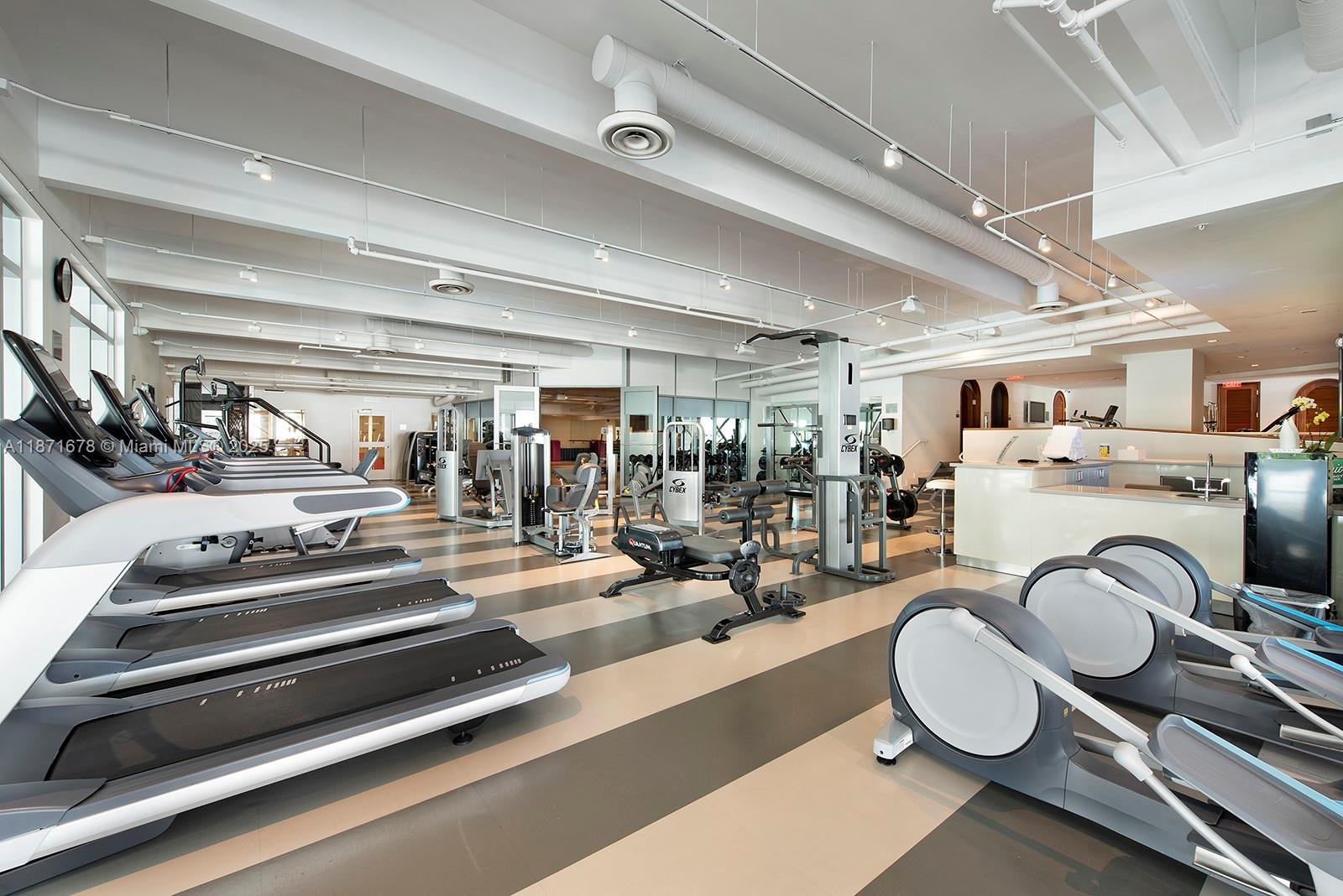 211 Water Way Miami Beach, FL 33141