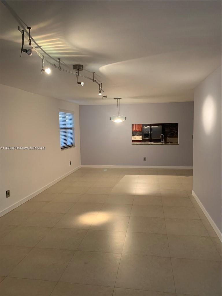 16171 Blatt Blvd #413 Weston, FL 33326