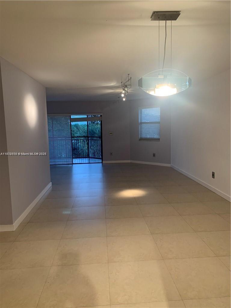 16171 Blatt Blvd #413 Weston, FL 33326