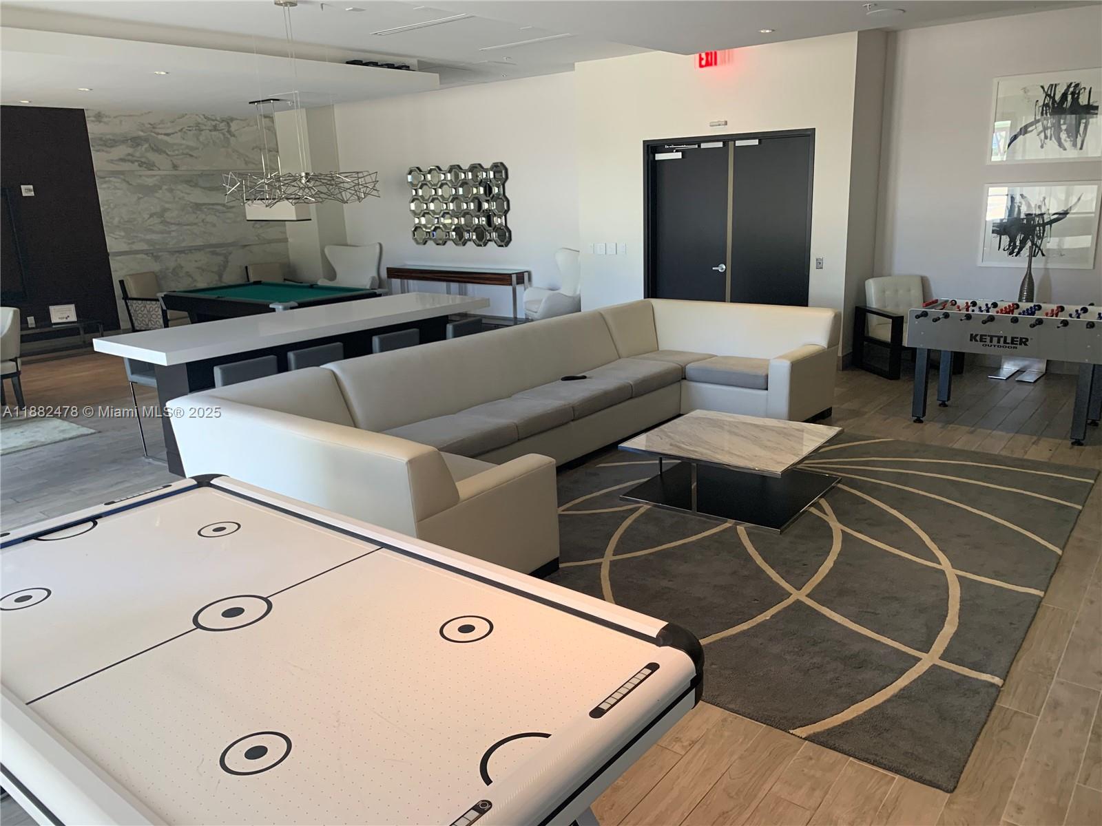 image Nine At Mary Brickell Vil22