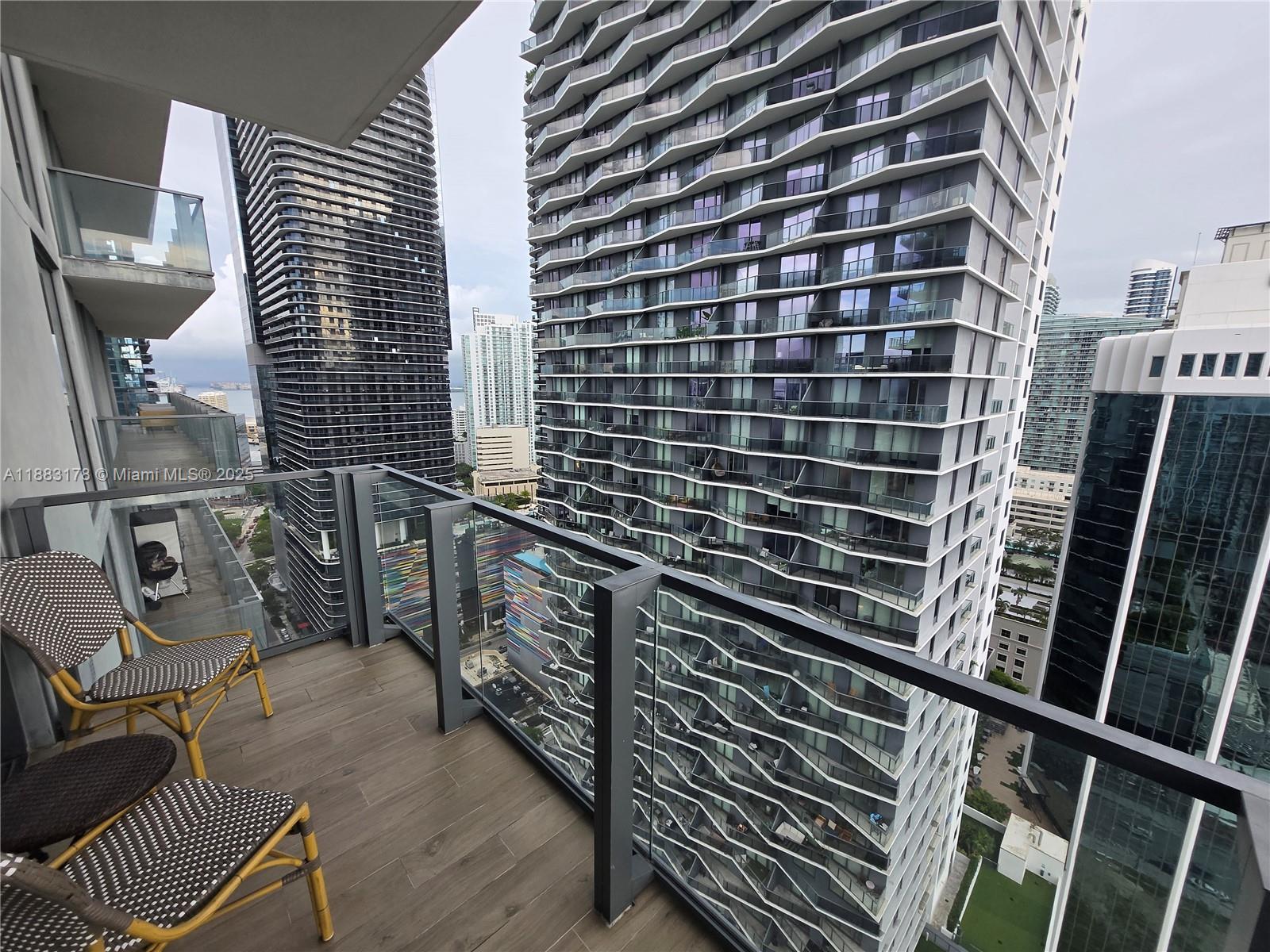 image Rise Condo2