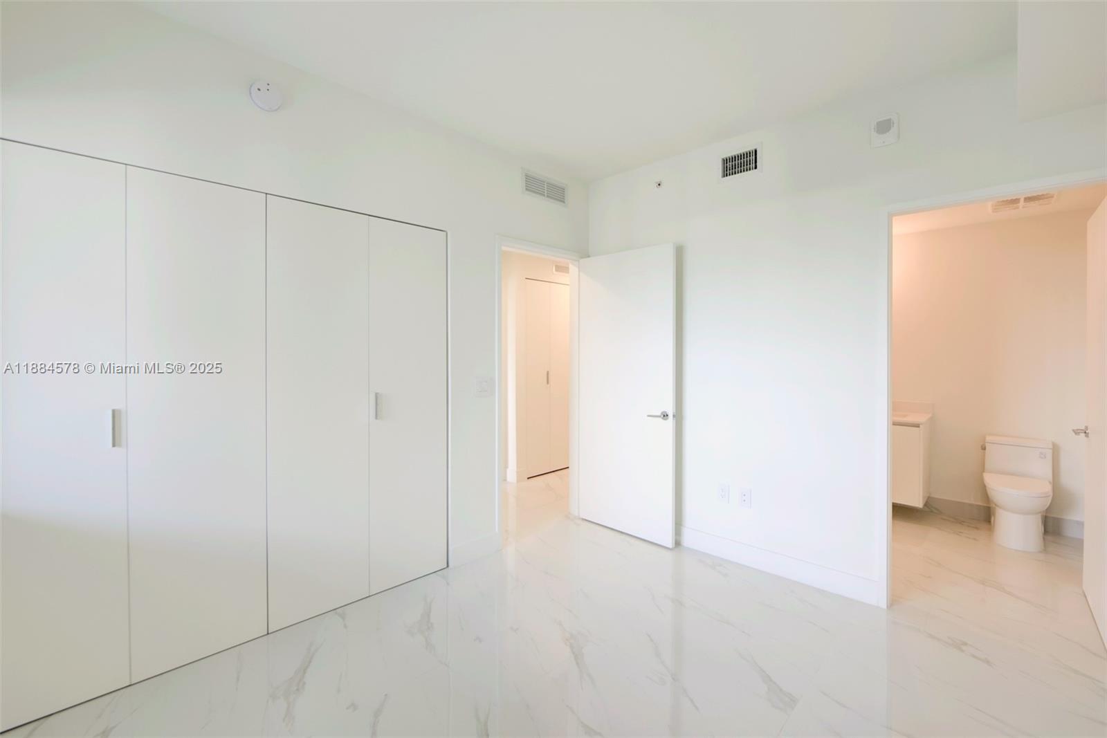 image Aria Reserve16