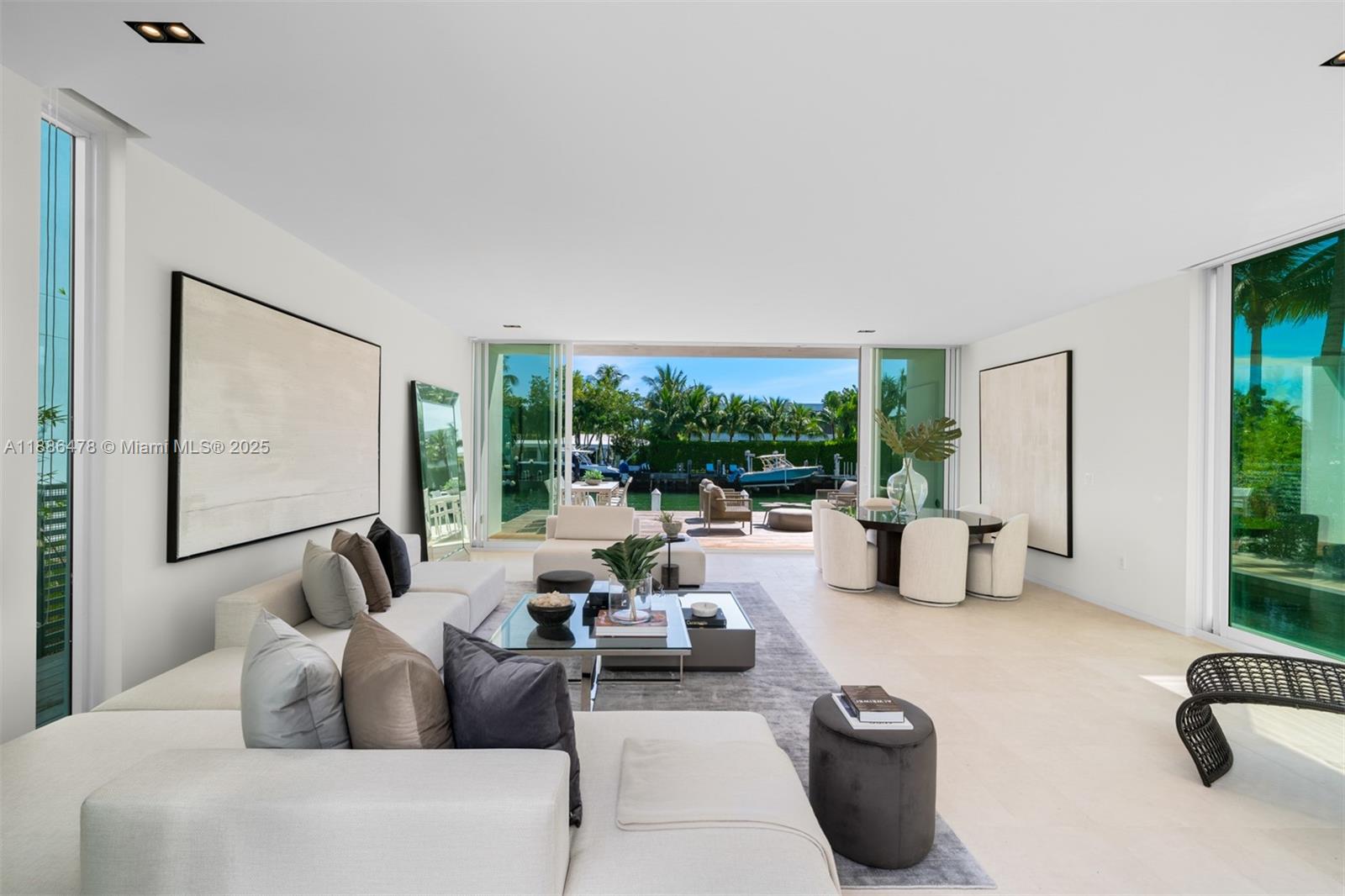 1011 W 48th St #8 Miami Beach, FL 33140 1011 W 48th St #8 Miami Beach, FL 33140