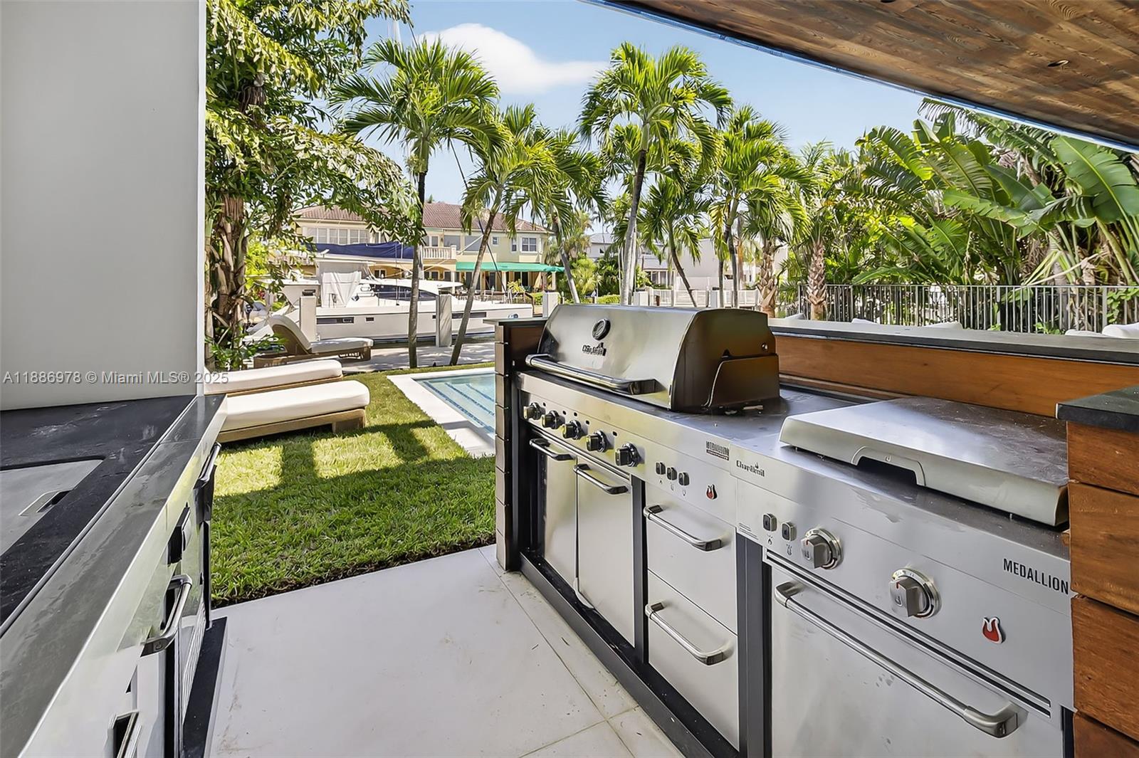 620 Solar Isle Dr Fort Lauderdale, FL 33301