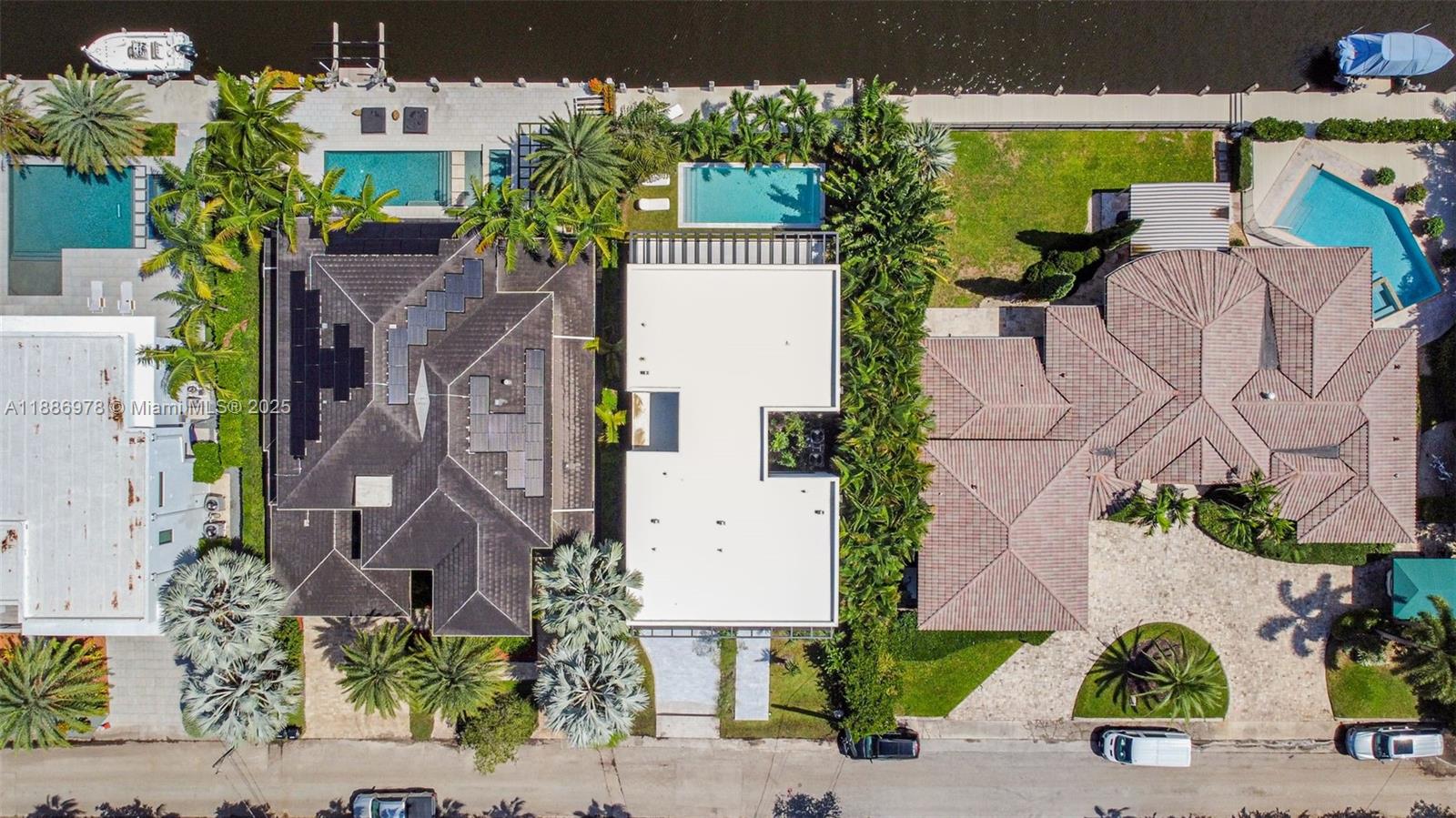 620 Solar Isle Dr Fort Lauderdale, FL 33301