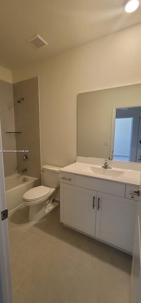 11083 W 33rd Ct Hialeah, FL 33018