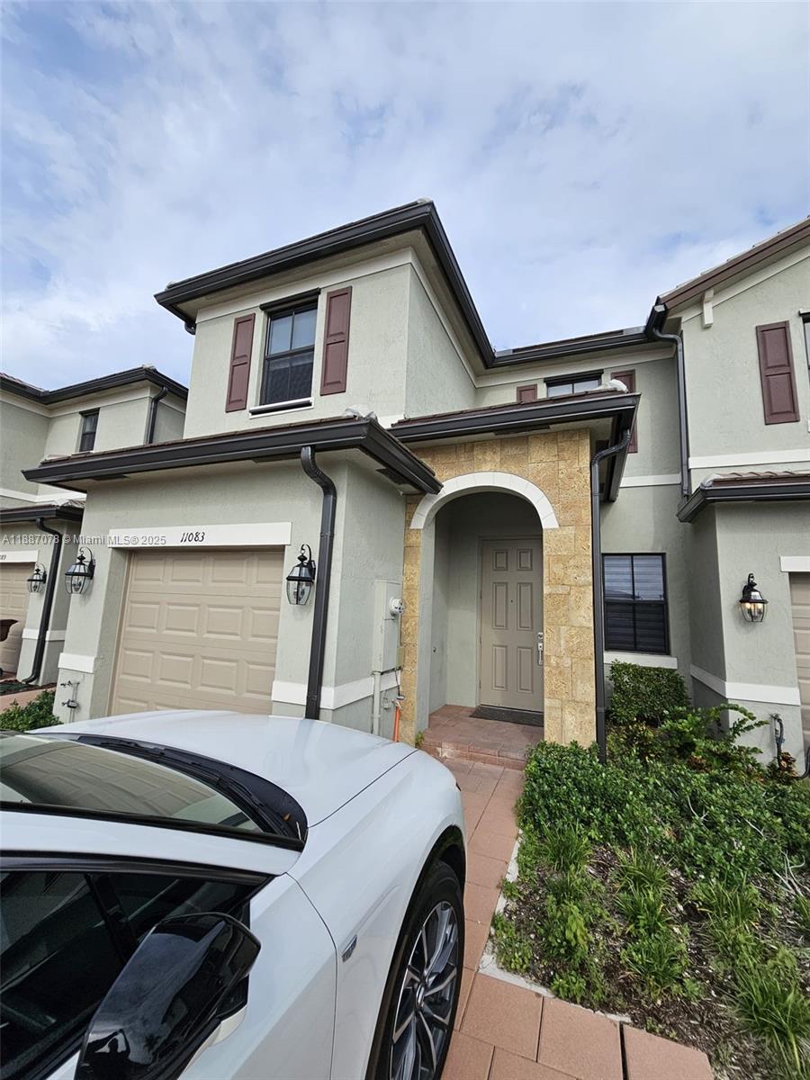 11083 W 33rd Ct Hialeah, FL 33018