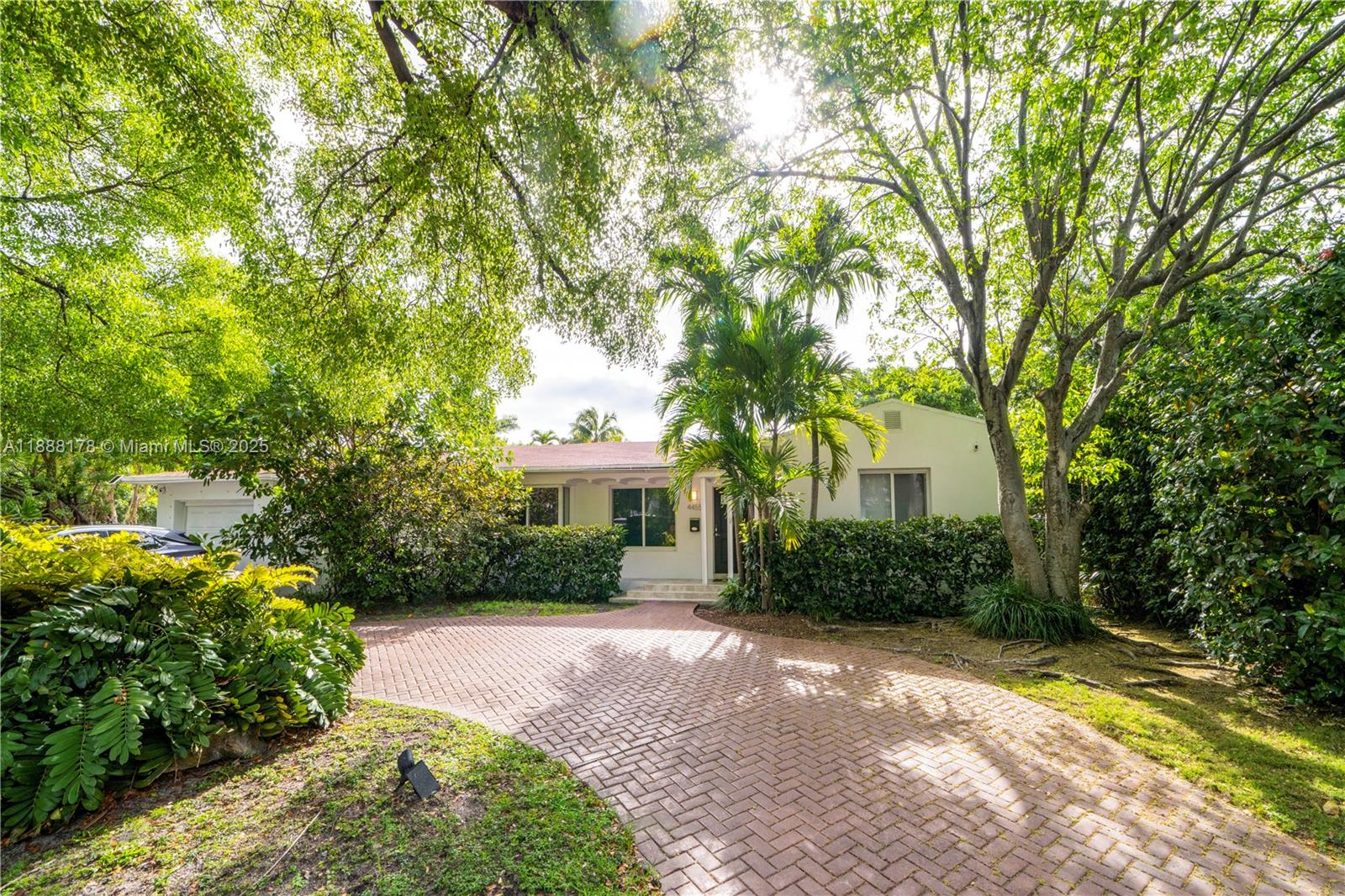 4455 Alton Rd Miami Beach, FL 33140 4455 Alton Rd Miami Beach, FL 33140