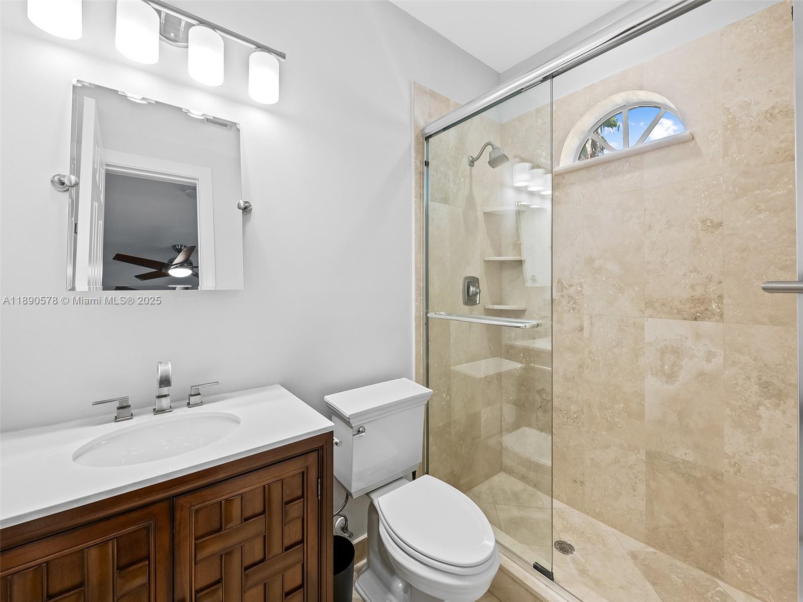 821 SE 2nd Ct Fort Lauderdale, FL 33301