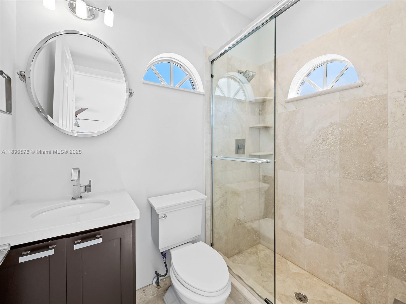 821 SE 2nd Ct Fort Lauderdale, FL 33301