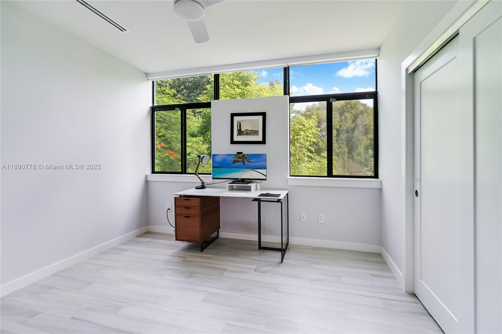 3110 Hibiscus St #3110 Miami, FL 33133