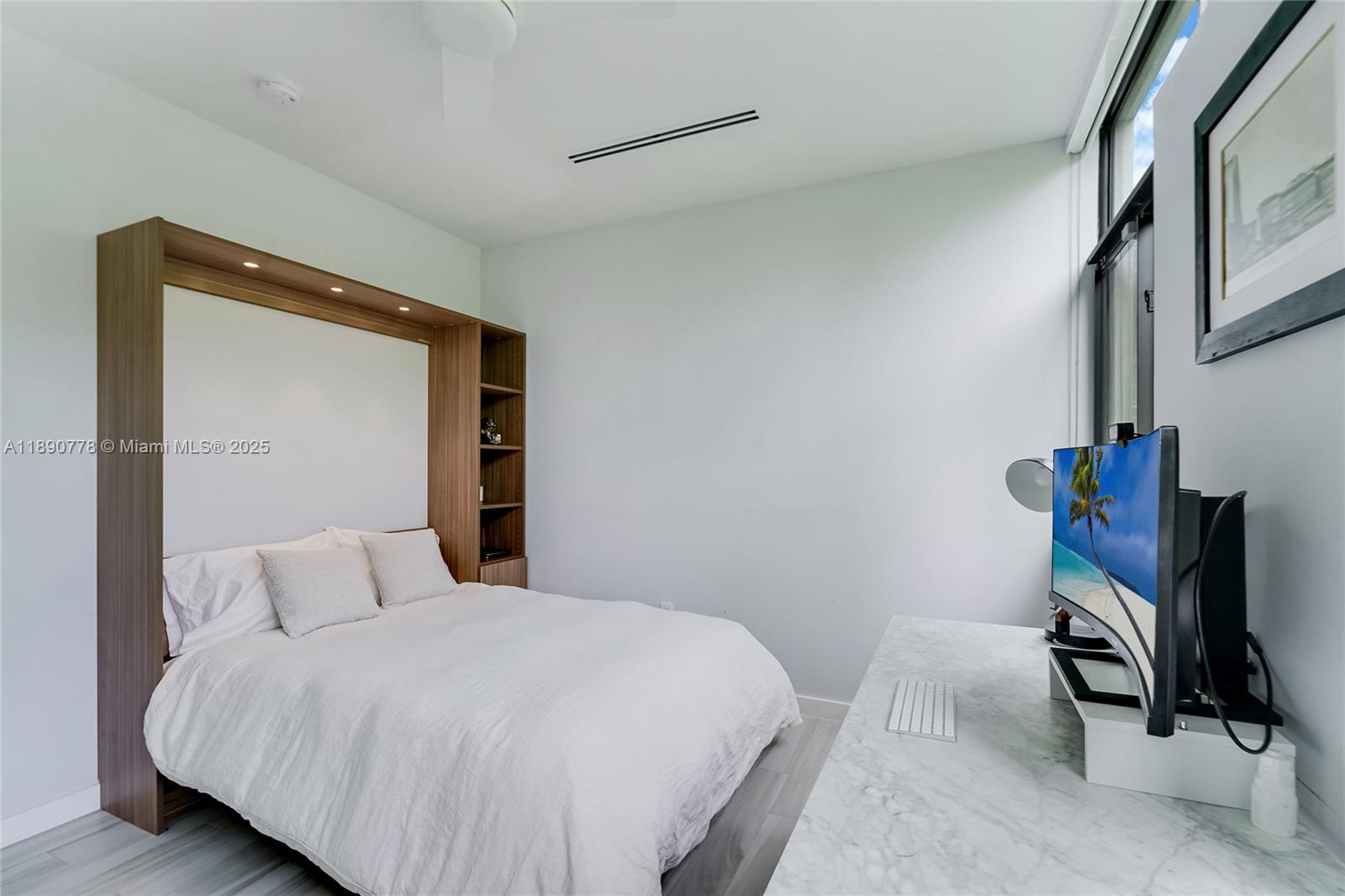 3110 Hibiscus St #3110 Miami, FL 33133