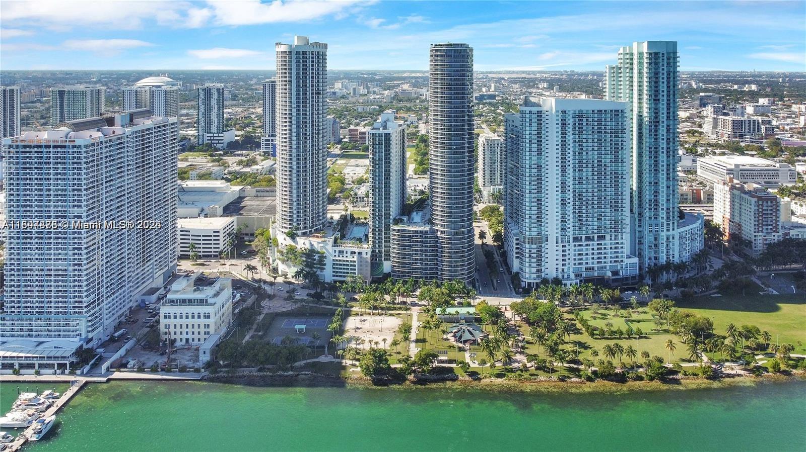 image Aria On The Bay1