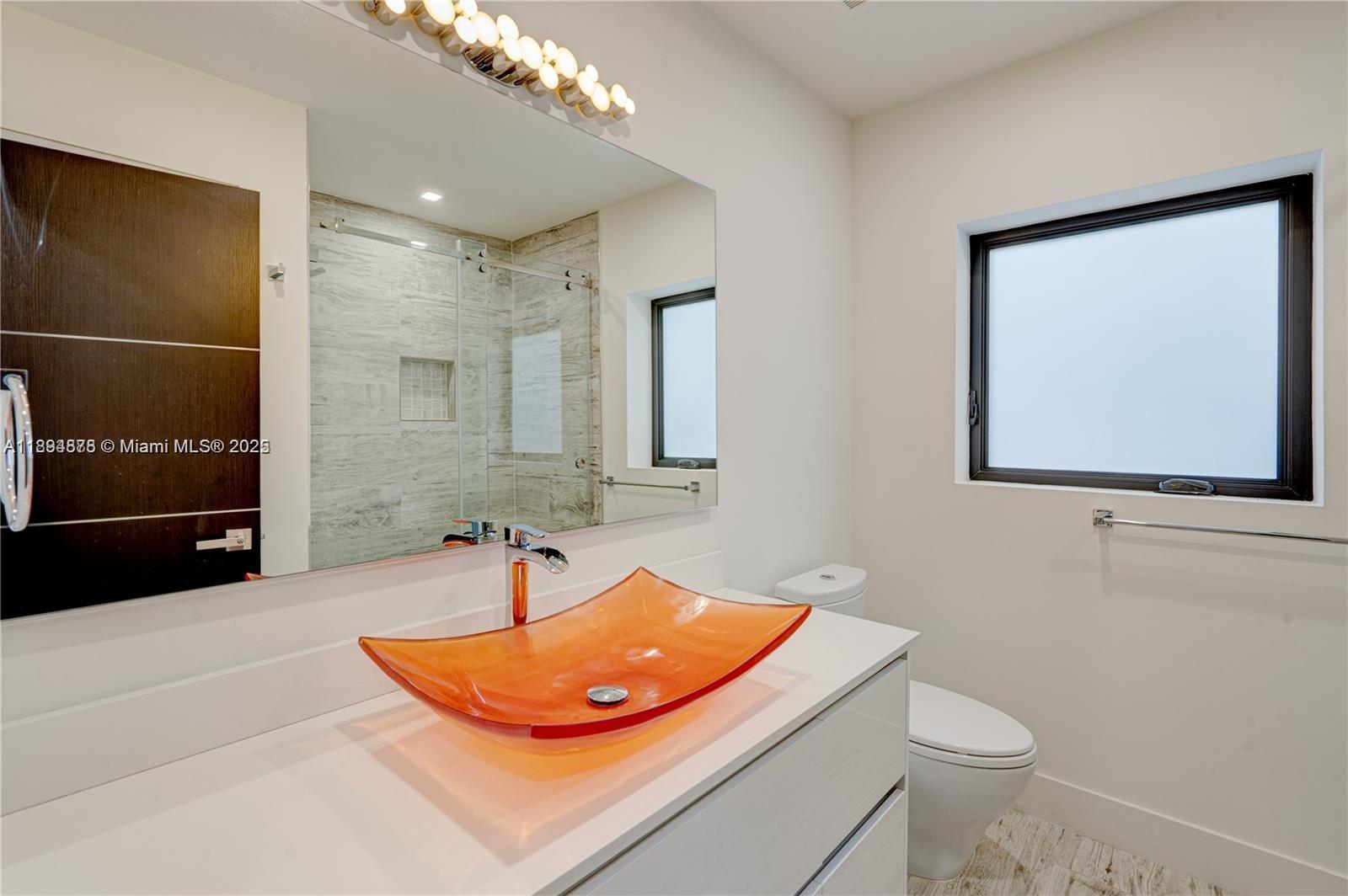 2305 Magnolia Dr #2305 North Miami, FL 33181