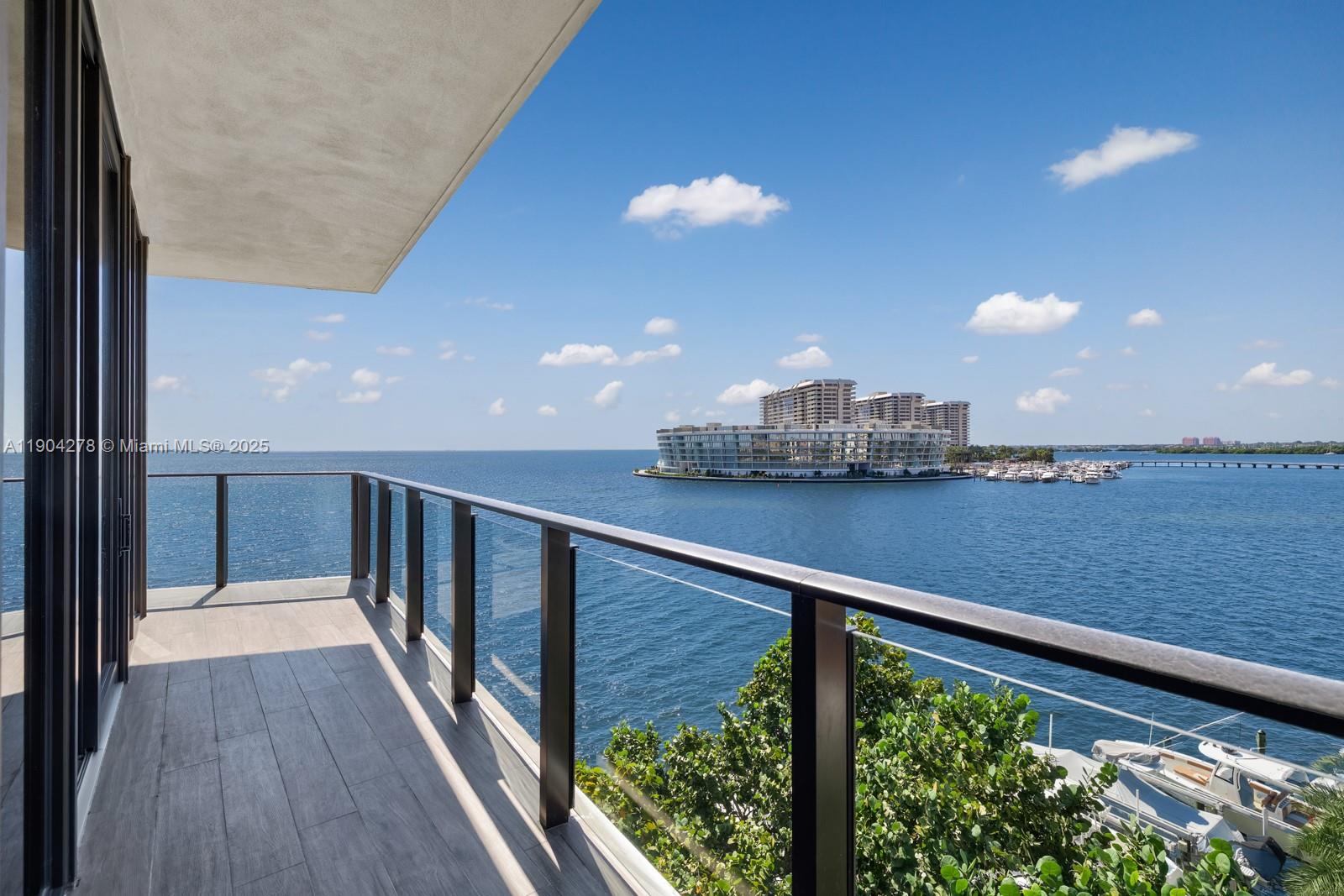 image The Fairchild Condo32