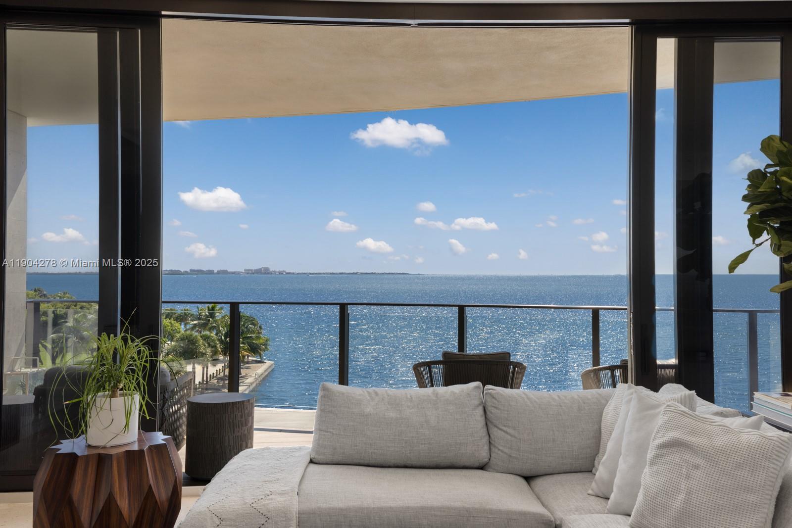 image The Fairchild Condo38