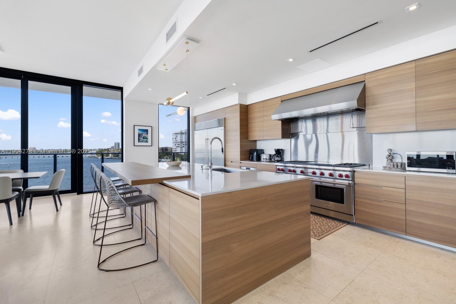 image The Fairchild Condo3