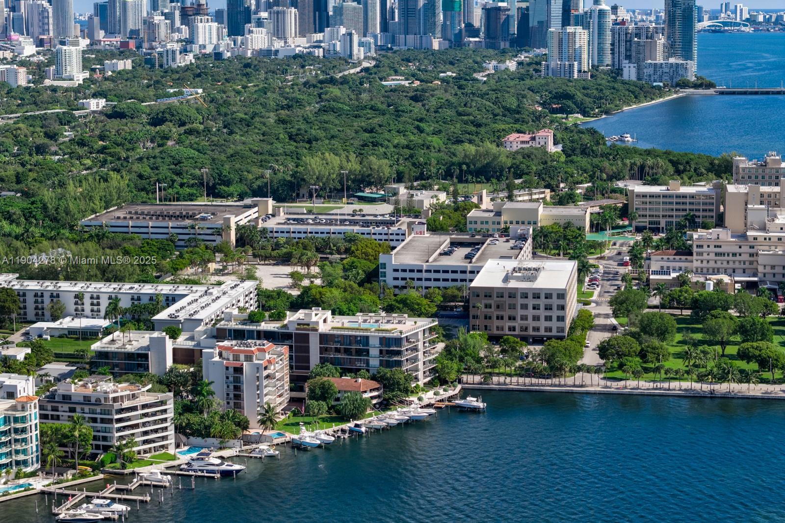 image The Fairchild Condo44